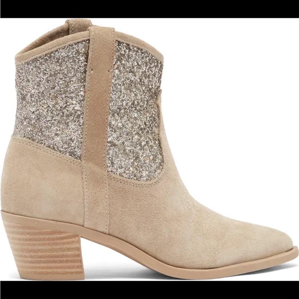 Dolce Vita Western Booties - Picture 3 of 9